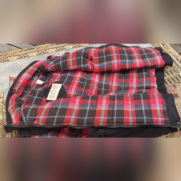 Men's Black Vest with Red Plaid Lining - Picture 8 of 9